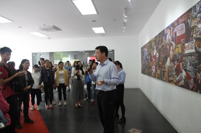 张勇老师为大家作介绍