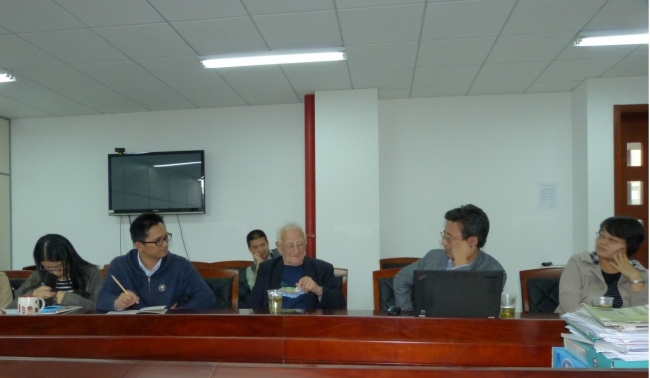 “海草之父”Den Hartog教授来公司开展学术交流