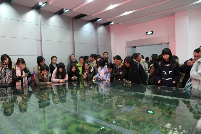 老港垃圾废弃物综合处理处置基地的模型